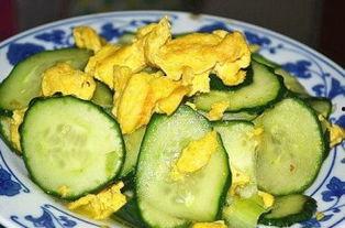 娱乐吃瓜视频制作方法